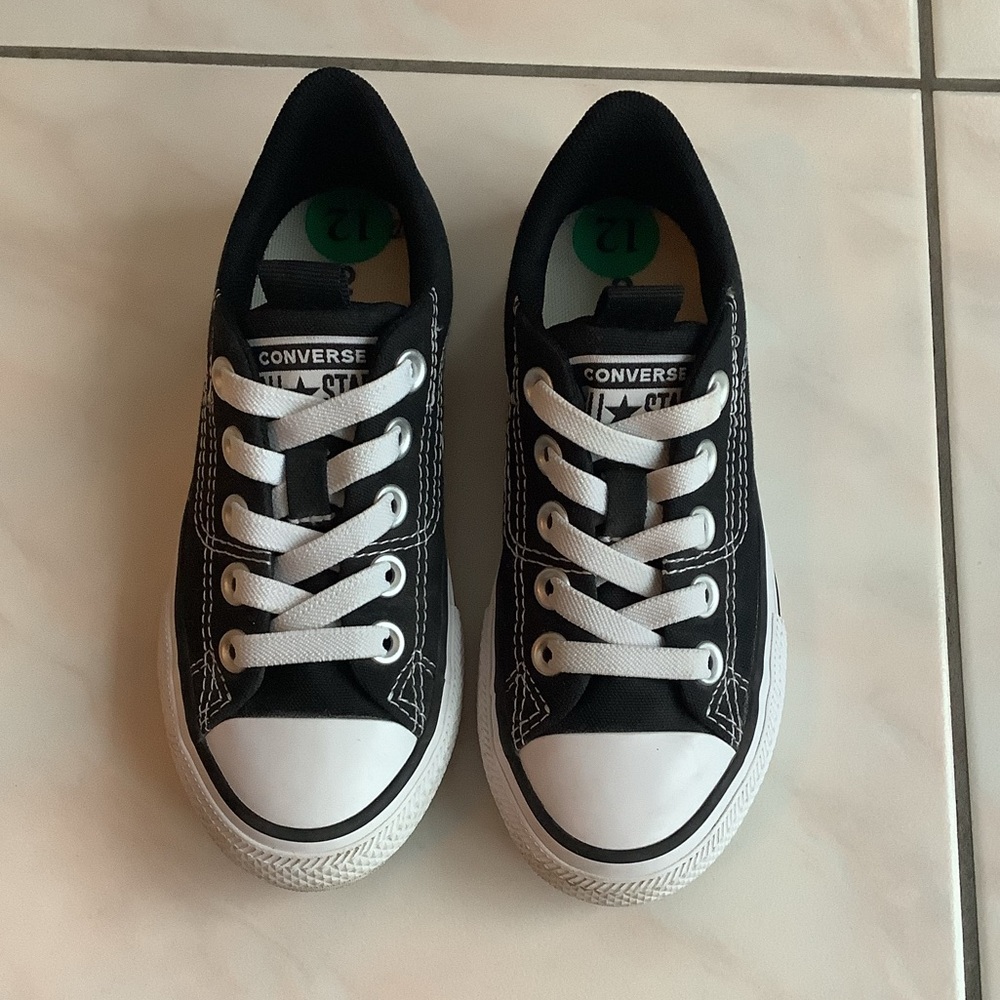 Converse Chuck Taylor All Star Low Top Trainers